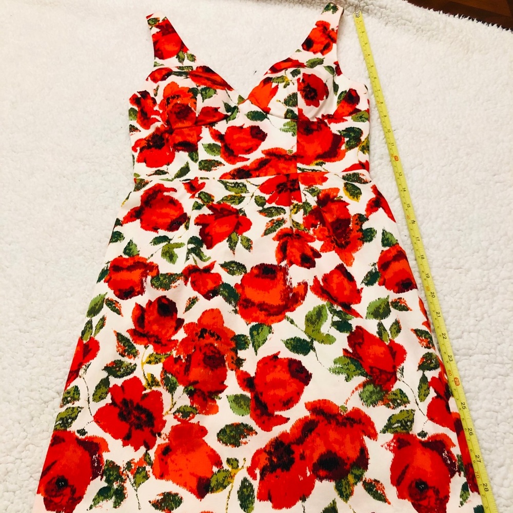 Bebe flower dress